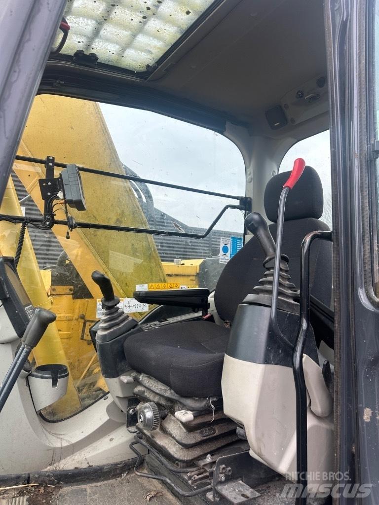 Kobelco E 140 CSR Pelle sur chenilles