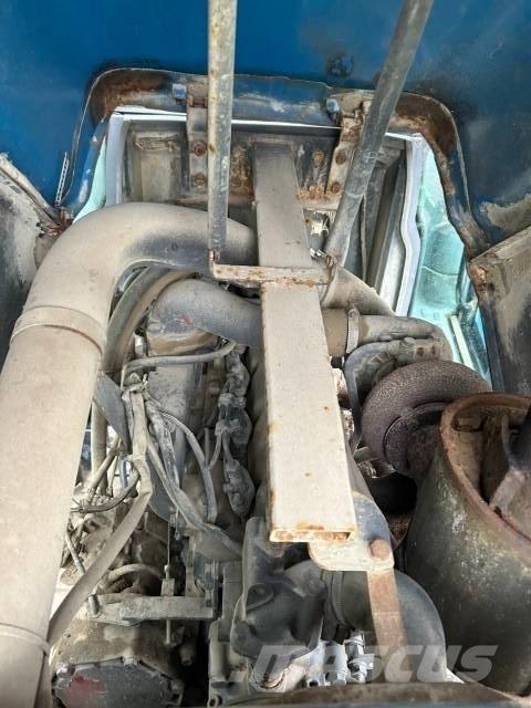 Ford 6635 DT Tracteur