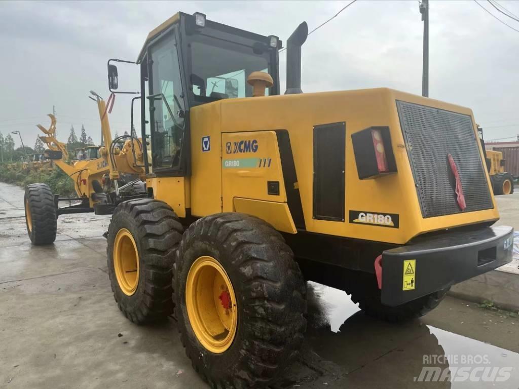 XCMG GR 180 Niveleuse