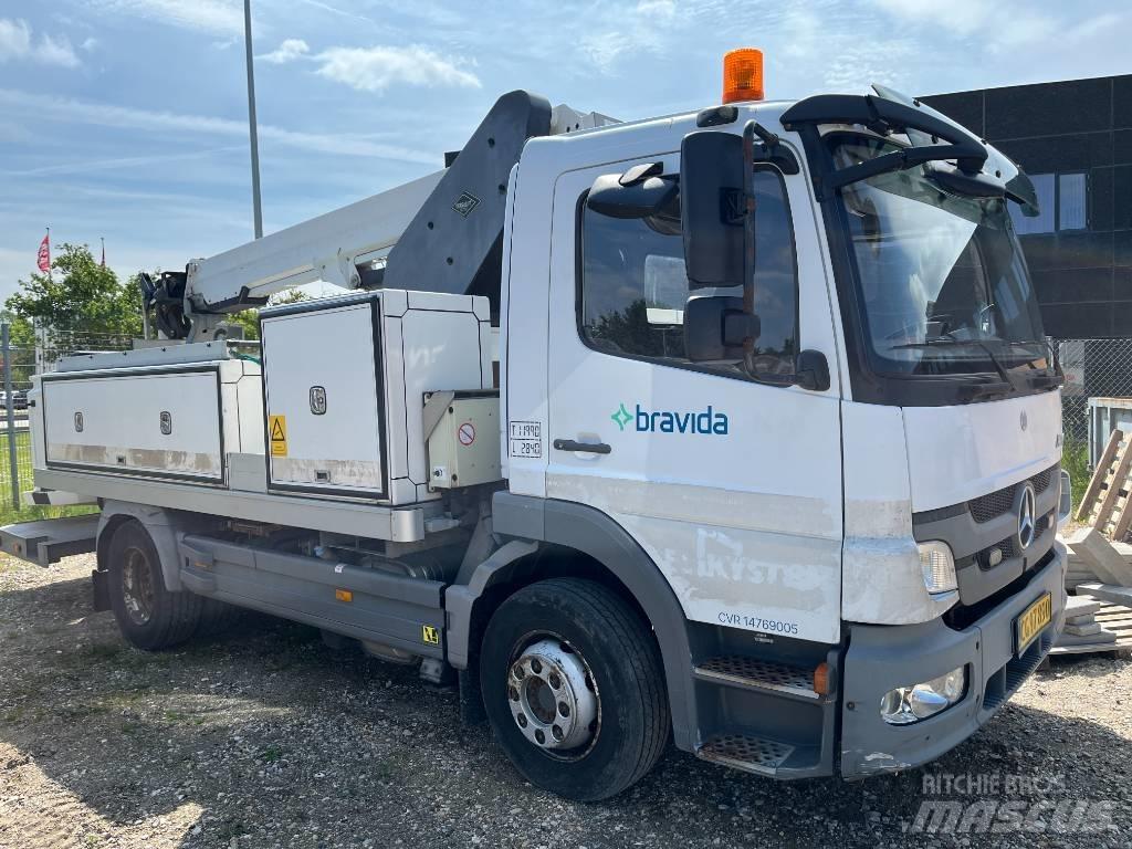 VERSALIFT VT-54-LF Camion nacelle