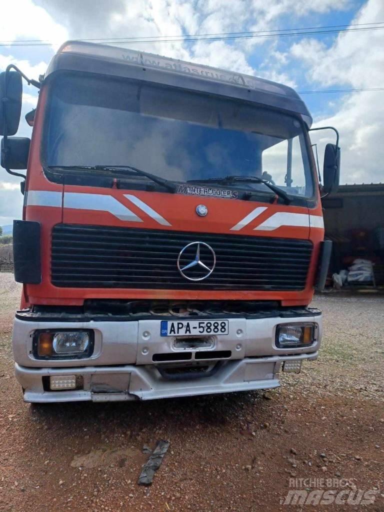 Mercedes-Benz 1638 Camion plateau