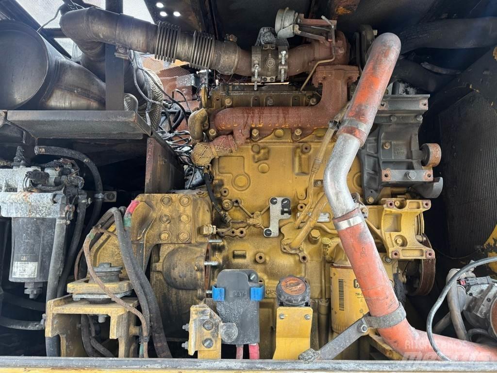 CAT M316 F Pelle spéciale