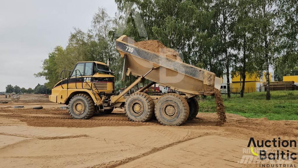 CAT 730 Tombereau articulé