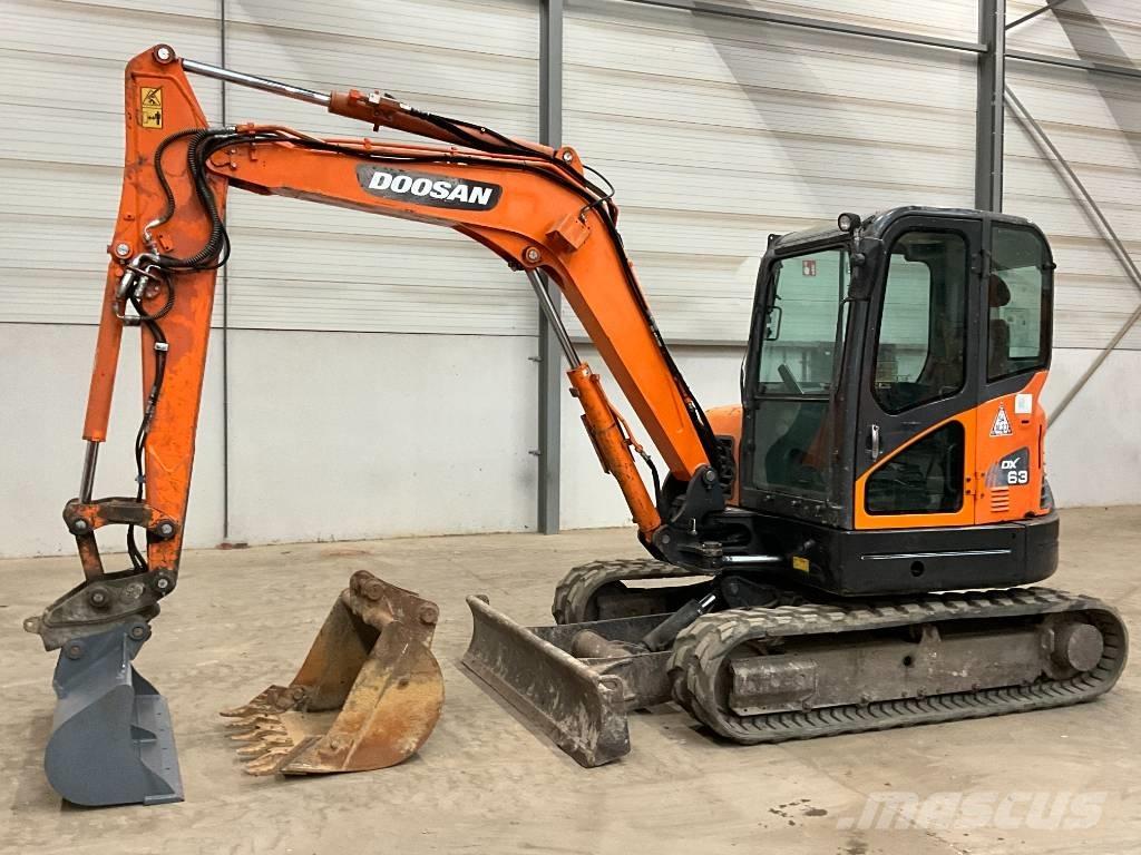 Doosan DX 63-3 Mini pelle < 7t