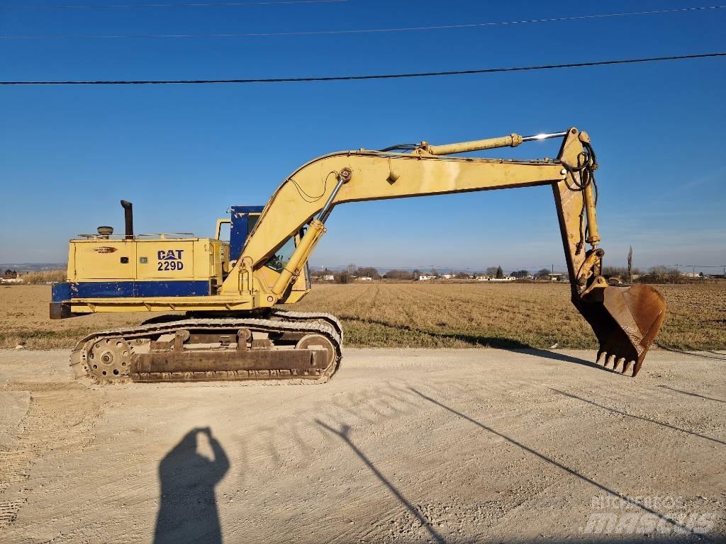 CAT 229 D Pelle sur chenilles