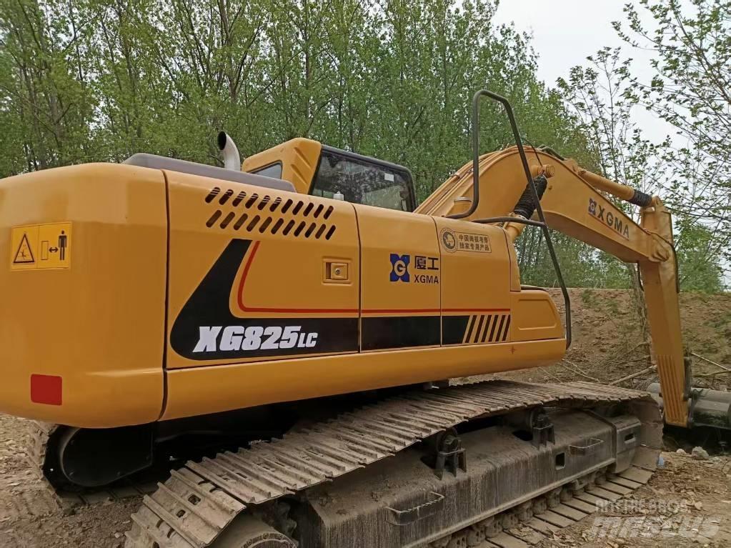 XGMA XG825LC Pelle sur chenilles