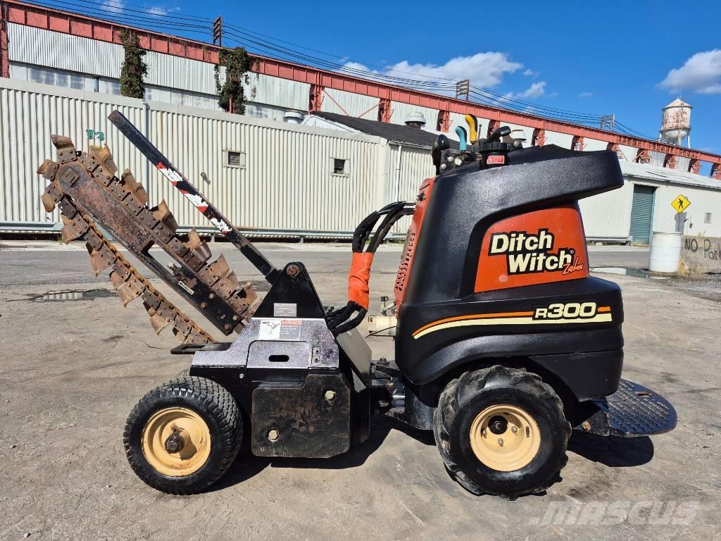 Ditch Witch R300 Trancheuse