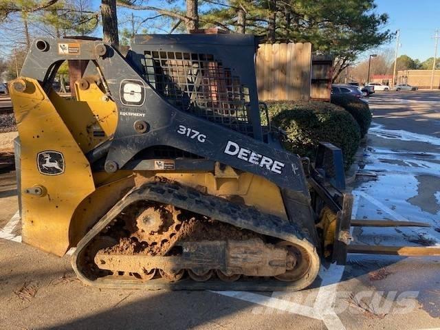 John Deere 317G Chargeuse compacte