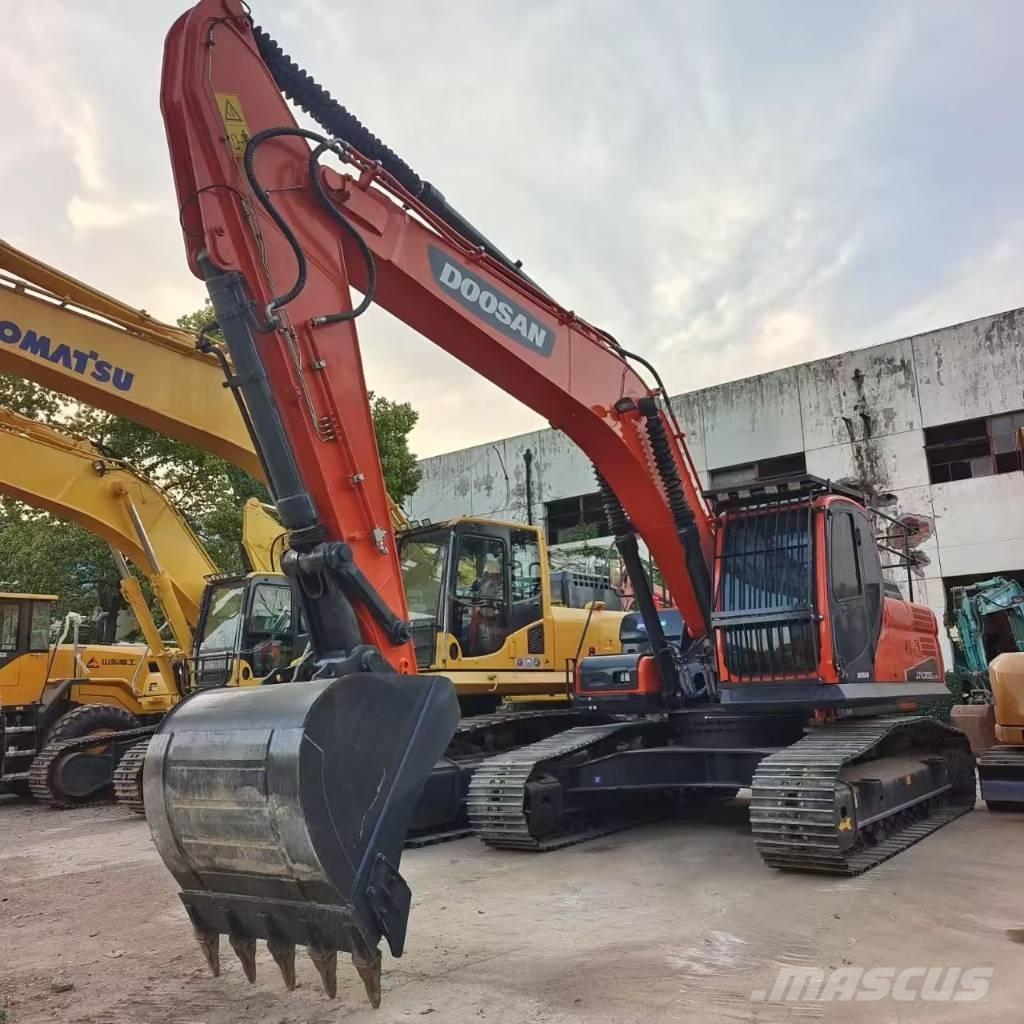 Doosan DX 300 LC Pelle sur chenilles