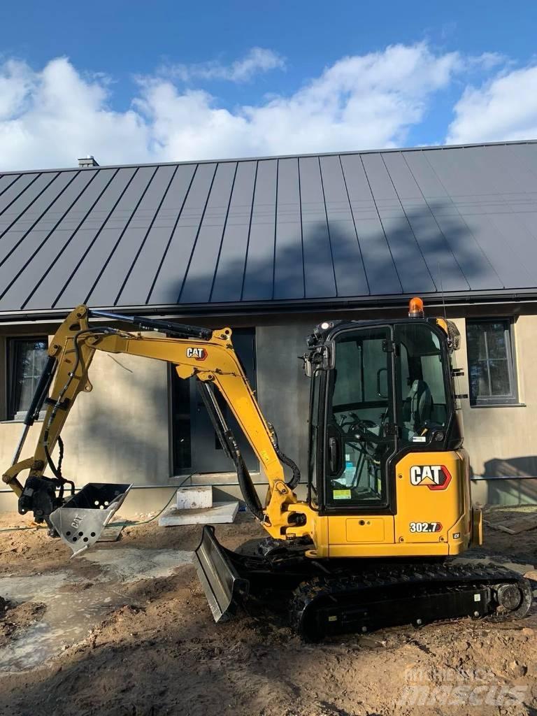CAT 302.7 D CR Mini pelle < 7t