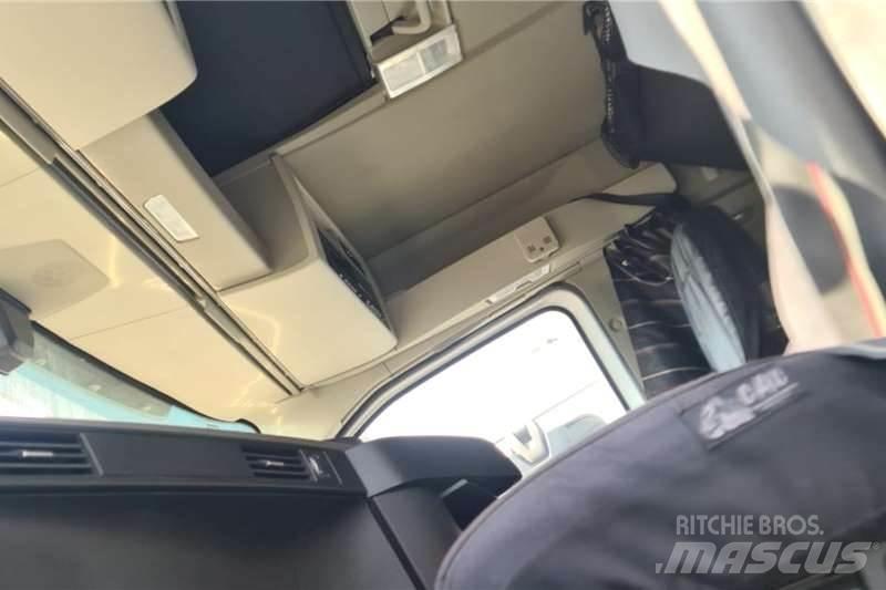 Volvo FH 440 Autre camion