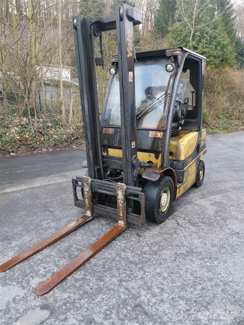 Yale GDP25VX-V Chariots diesel