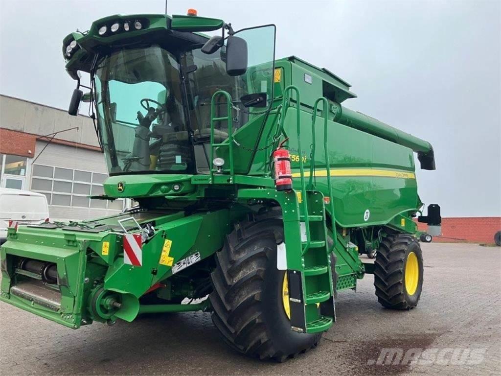 John Deere T560 Moissonneuse batteuse