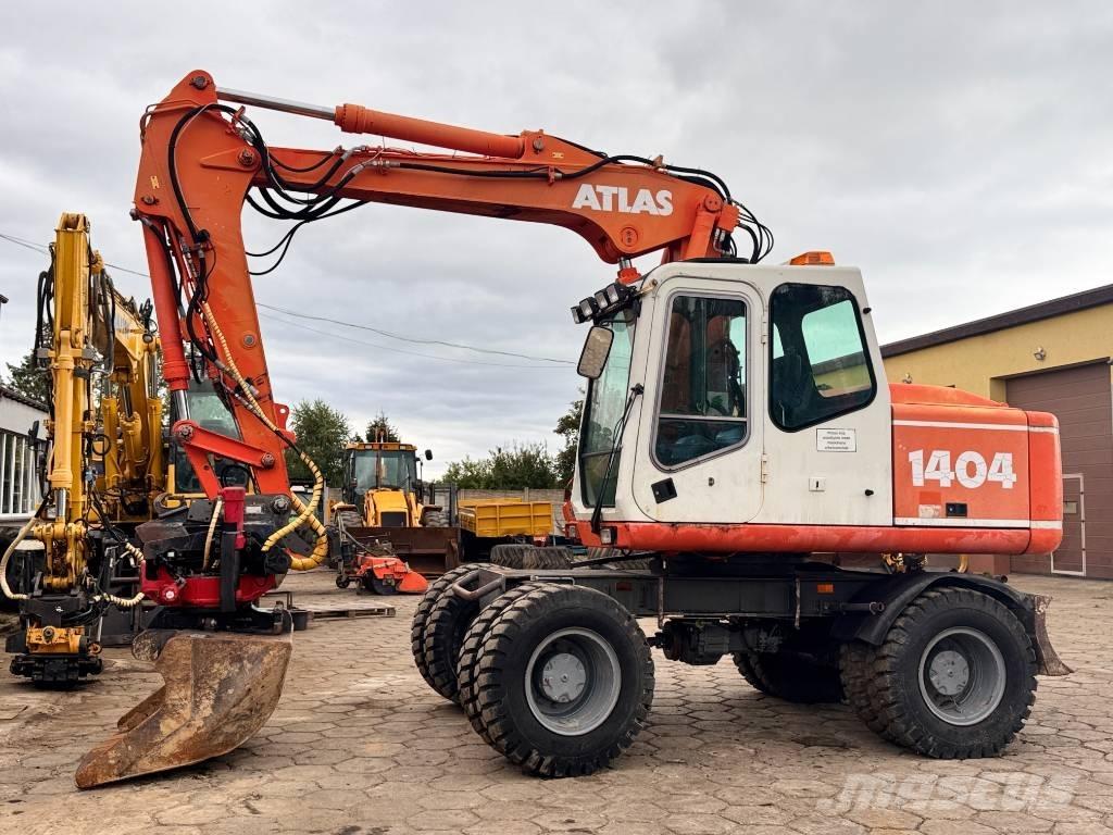 Atlas 1404 Pelle sur pneus