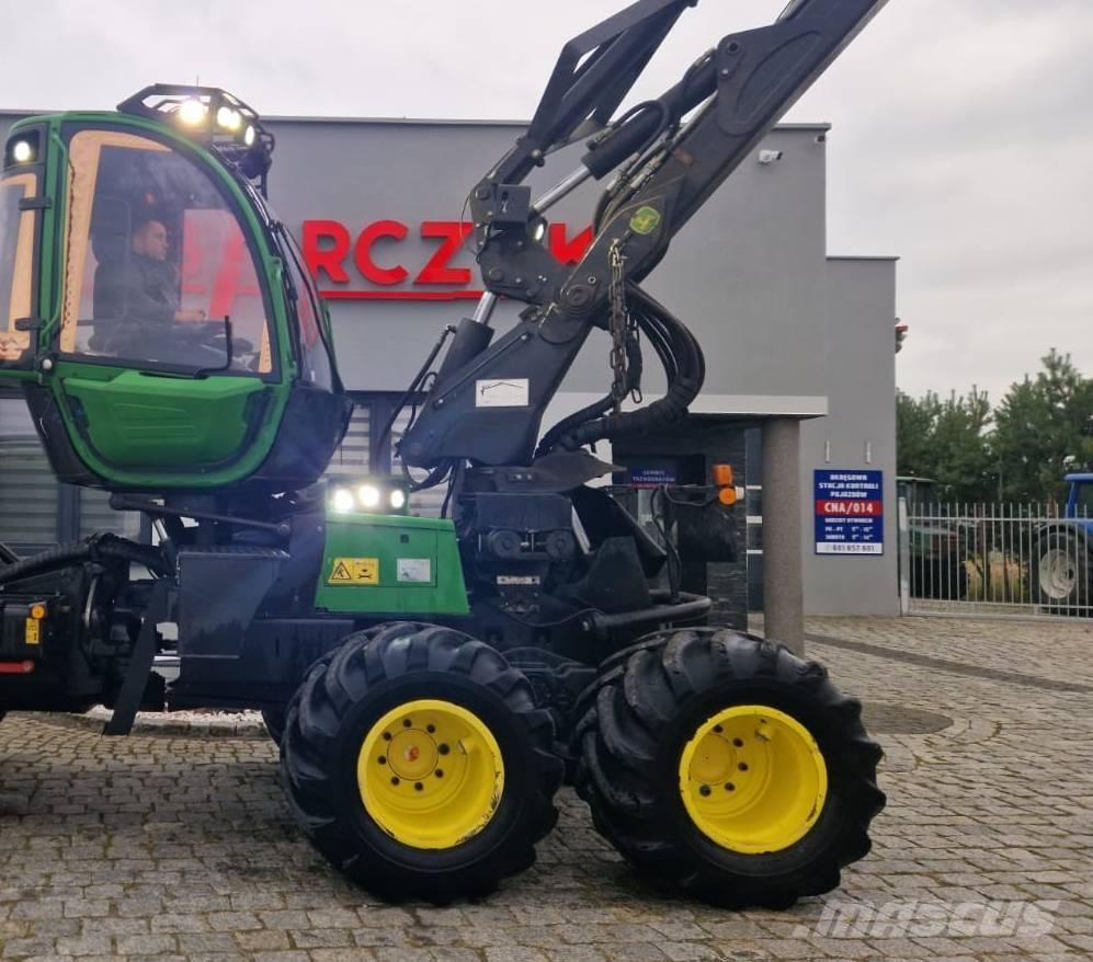 John Deere 1070 E Abatteuse