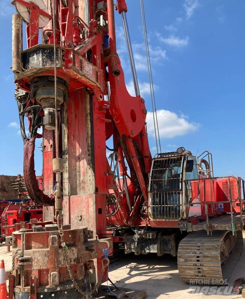 Soilmec SR70 Pelle enfonce-pieux