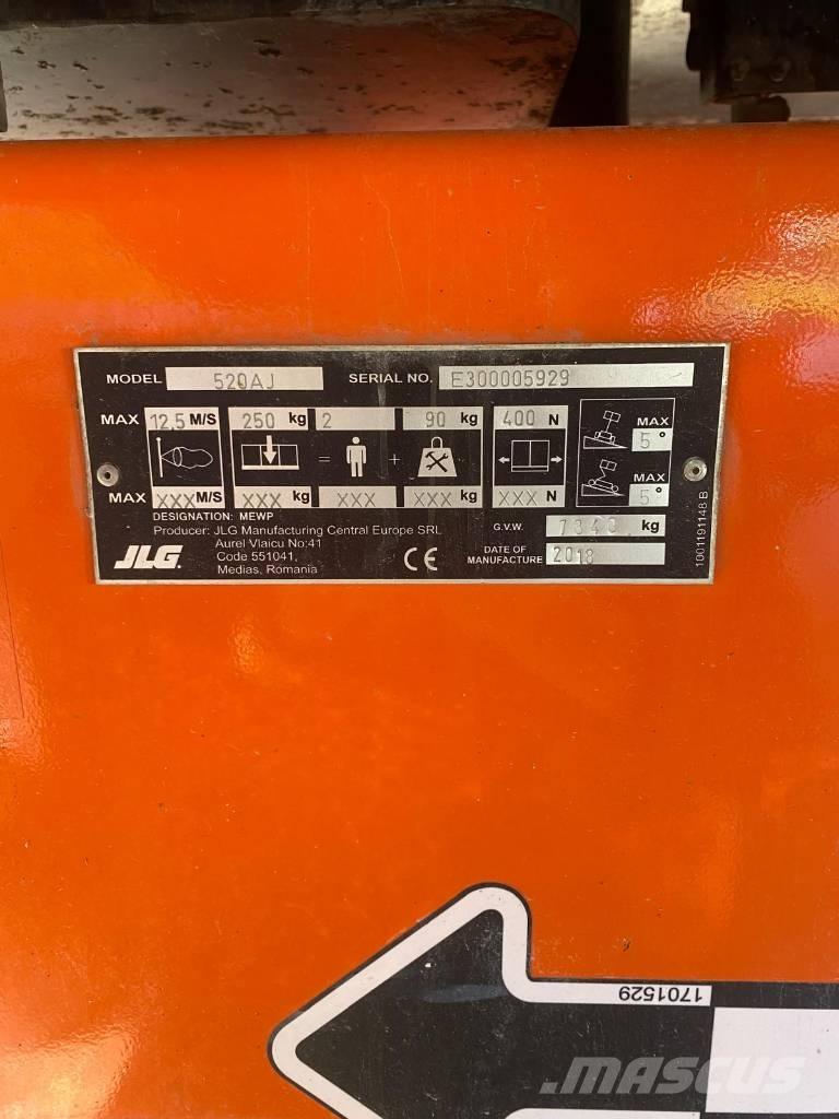 JLG 520 AJ Nacelles articulées