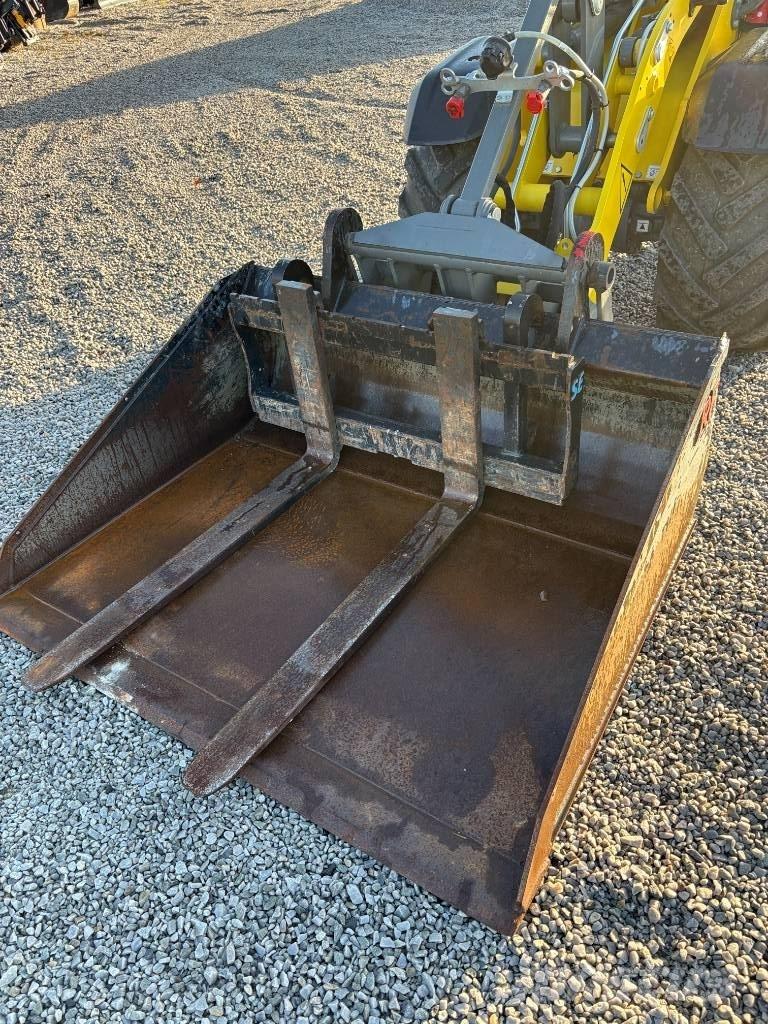 Wacker Neuson WL 28 Chargeuse sur pneus