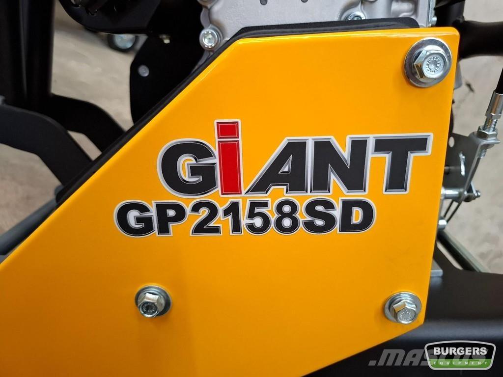 GiANT GP2158SD Plaque vibrante