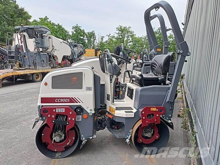 Dynapac CC900S Rouleaux vibrants tractés