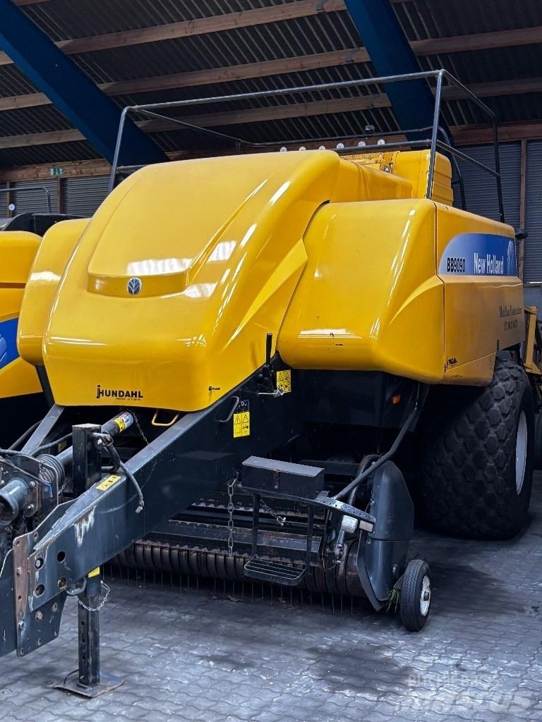 New Holland BB 9090 Presse cubique