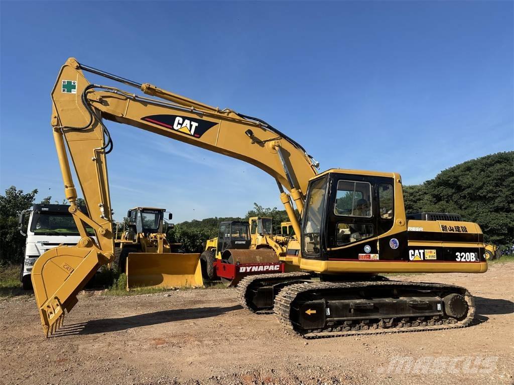 CAT 320B Pelle sur chenilles