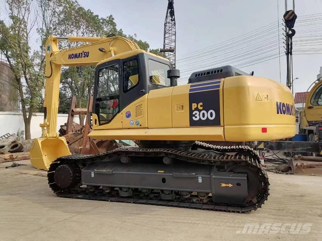Komatsu PC 300 Pelle sur chenilles