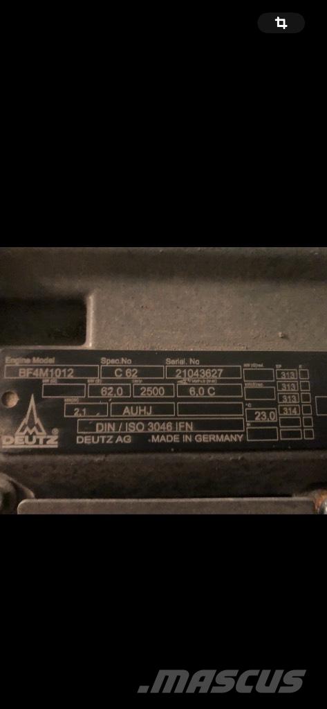 Deutz BF4M1012 Chargeuse sur pneus