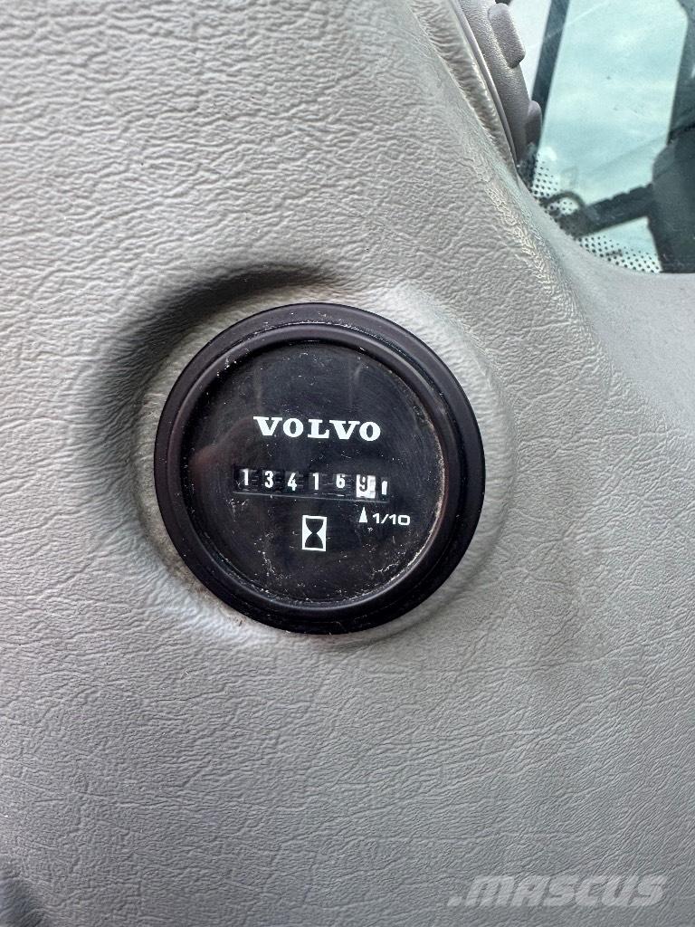 Volvo EC 250 EL Pelle sur chenilles