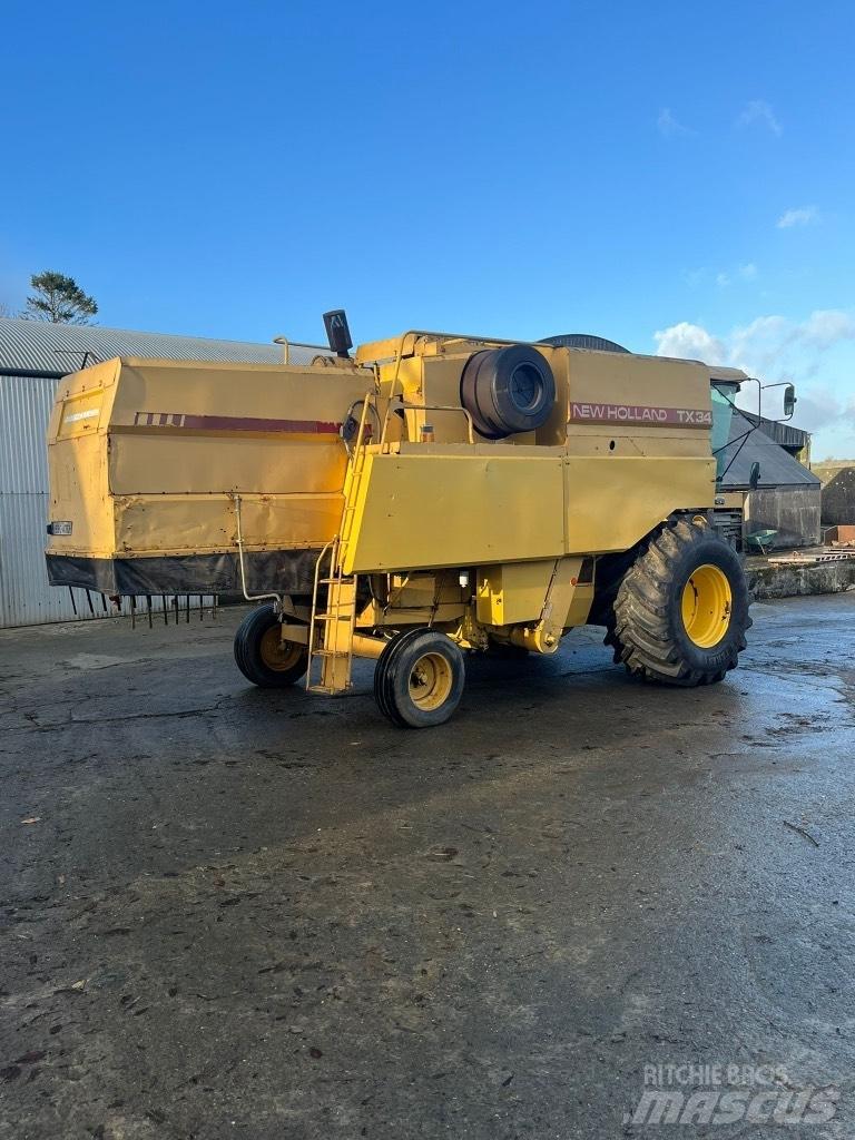 New Holland Tx34 Moissonneuse batteuse