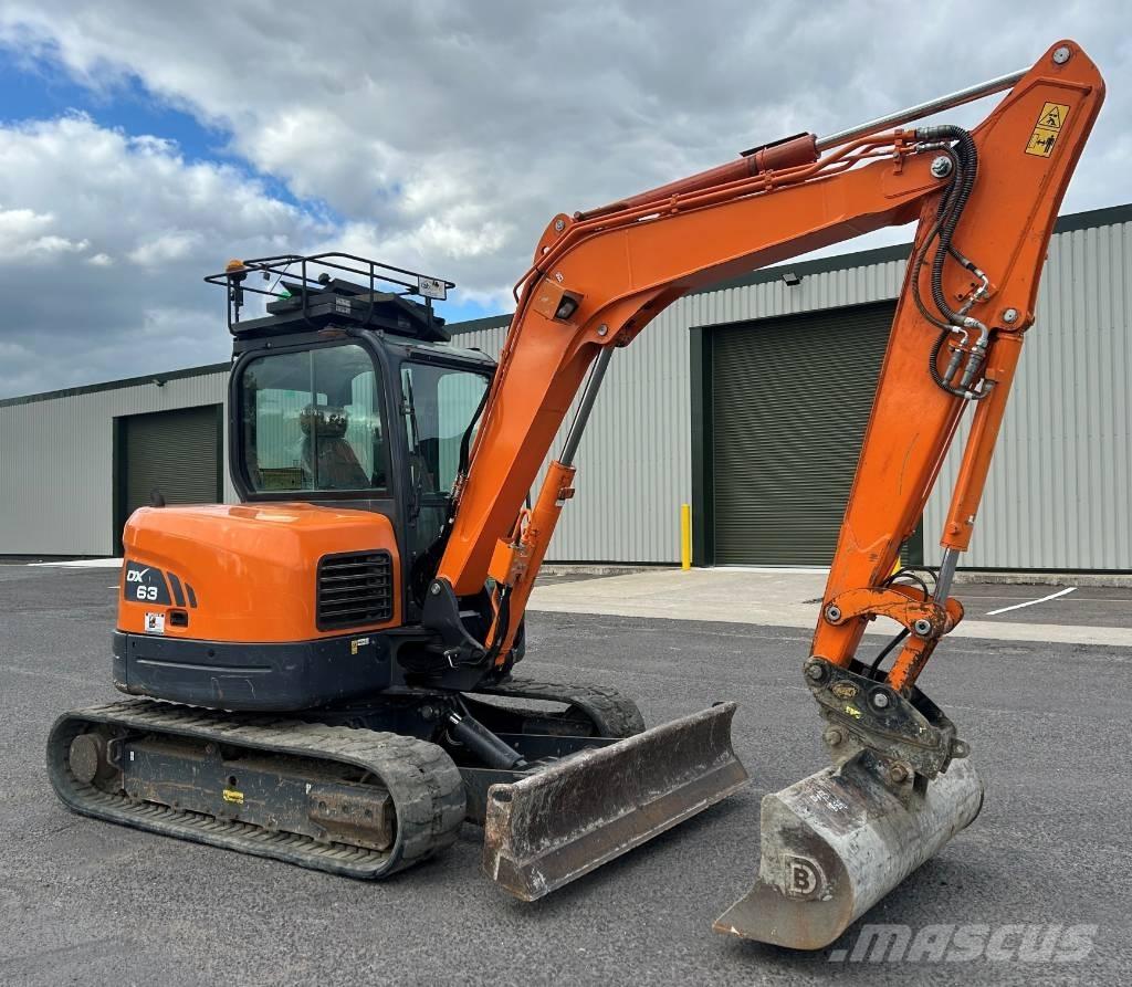 Doosan DX63-3 Pelle sur chenilles