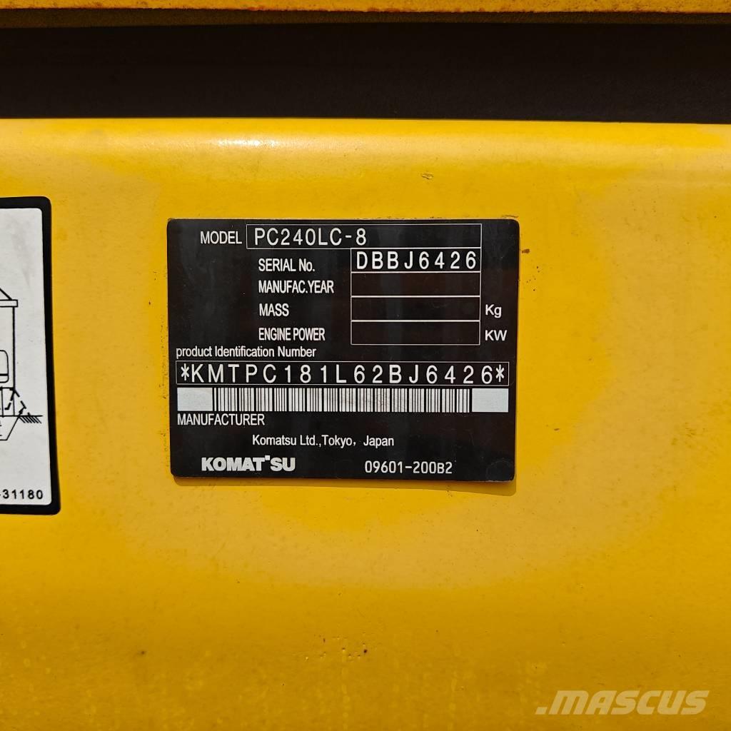 Komatsu 240-8 Pelle sur chenilles