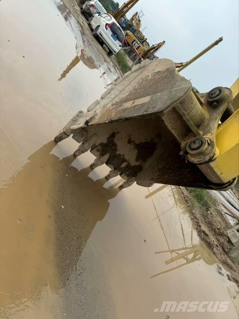 Sumitomo SH200 Pelle sur chenilles