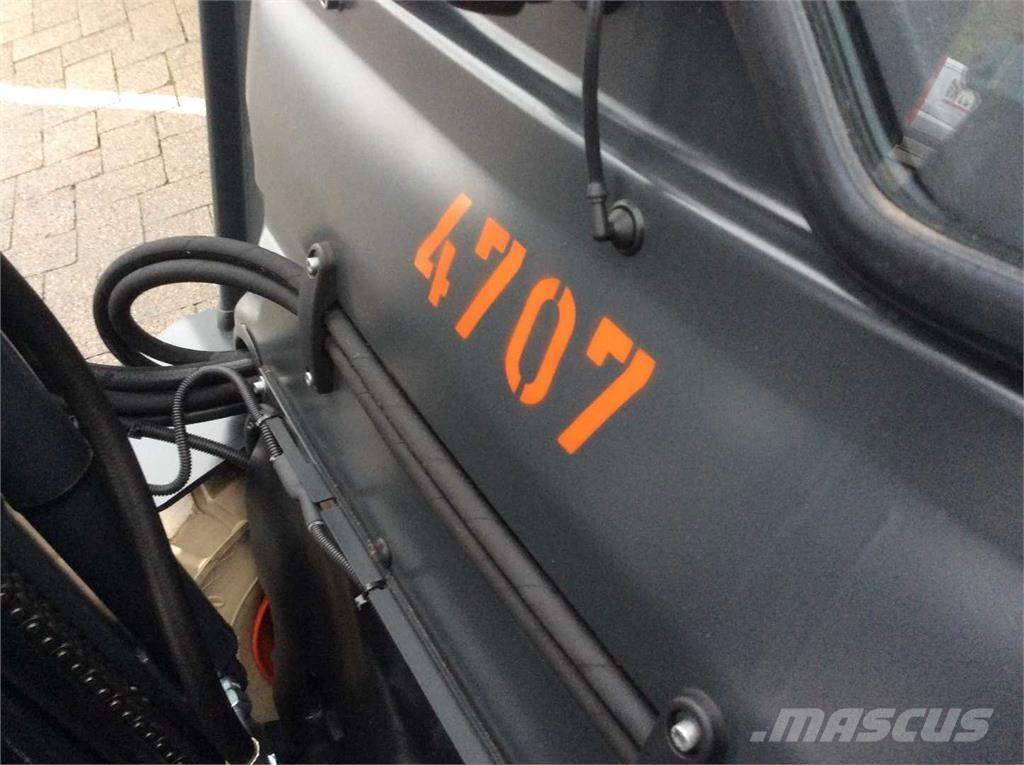 Linde E30 Chariots élévateurs électriques