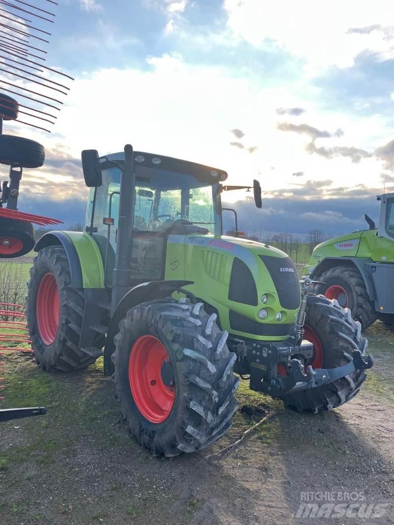 CLAAS Ares 657 Tracteur