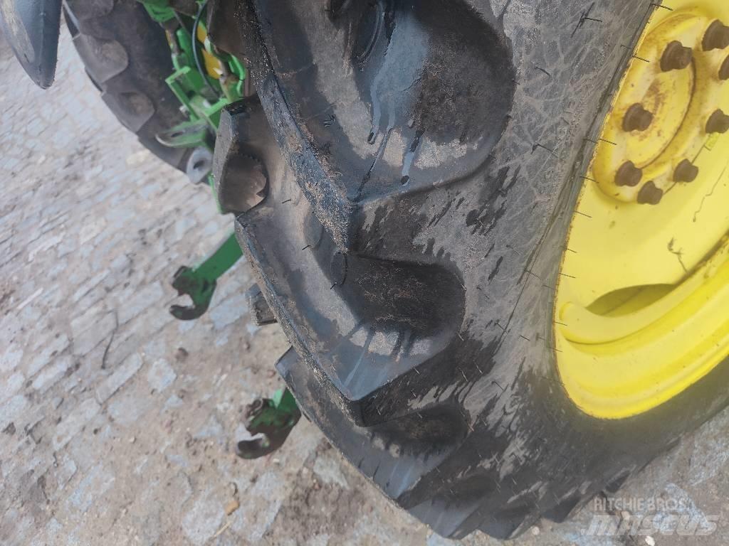 John Deere 6420 Tracteur