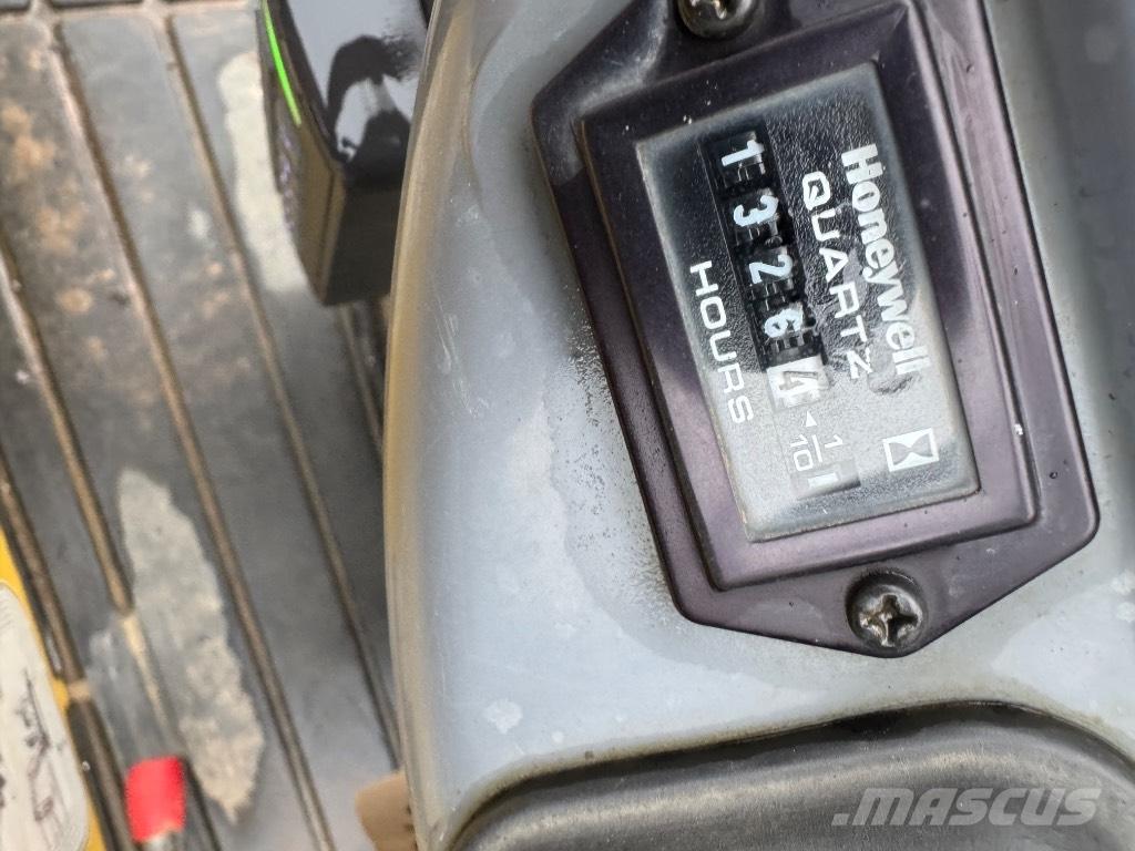 Yanmar SV08 (AH814) Mini pelle < 7t