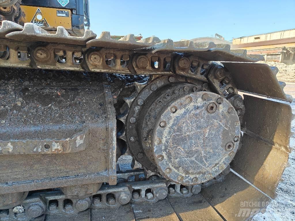 CAT 320F Pelle sur chenilles