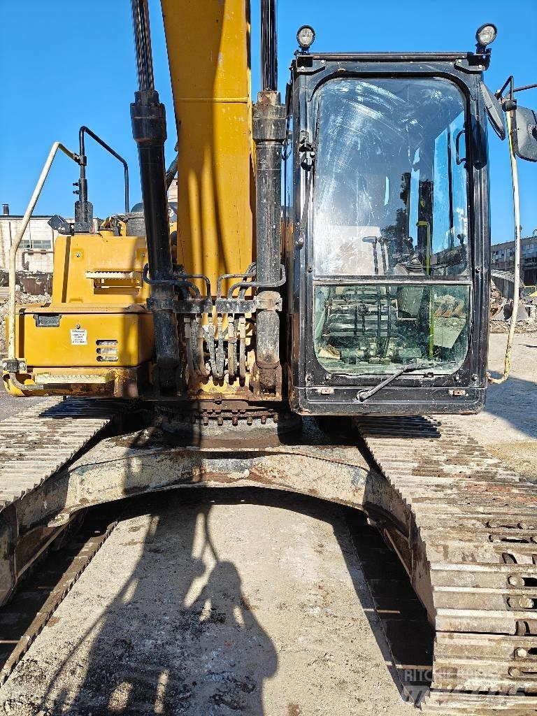 CAT 320F Pelle sur chenilles