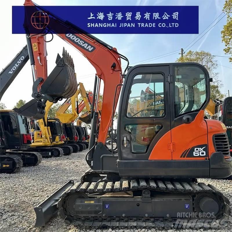 Doosan DH 60 Mini pelle < 7t