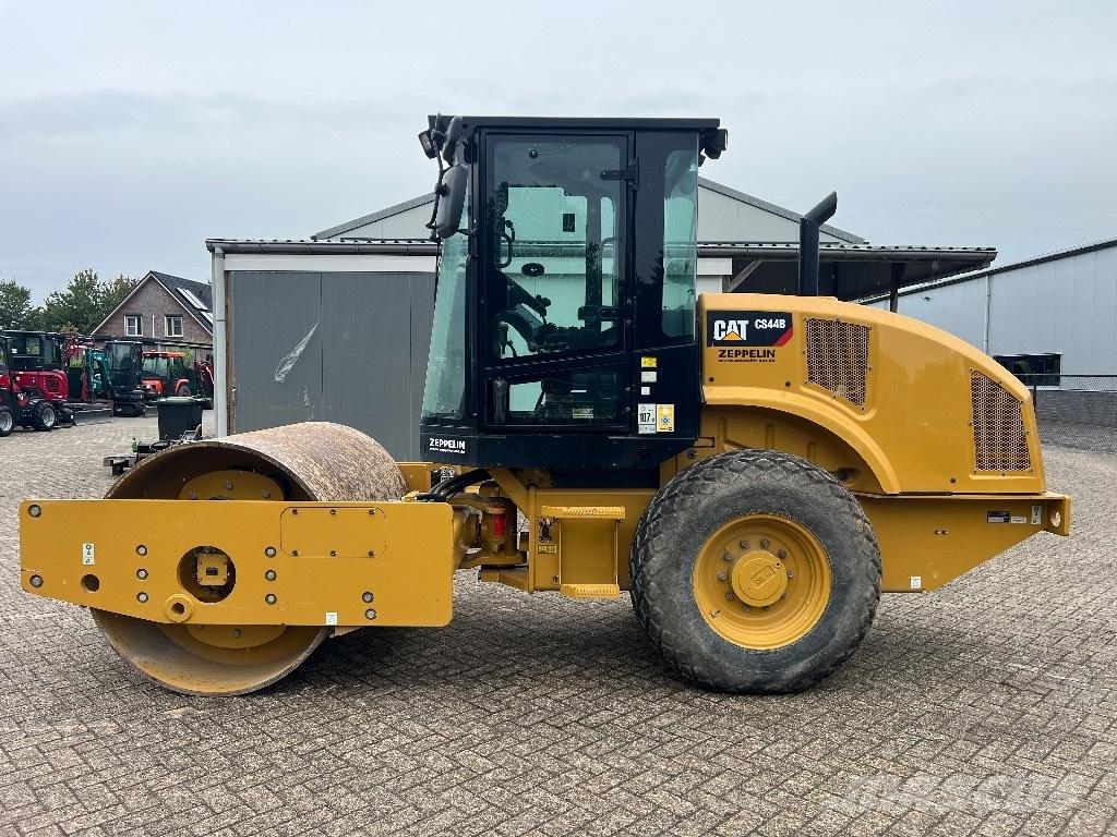 CAT CS44B - CS 44 B Rouleaux monocylindre