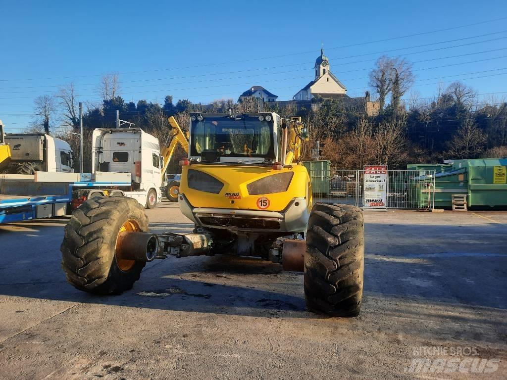 Menzi Muck M535 Pelle sur pneus