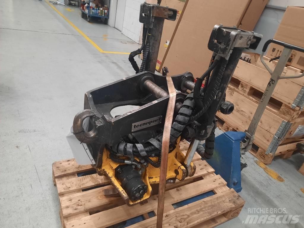 Menzi Muck M535 Pelle sur pneus
