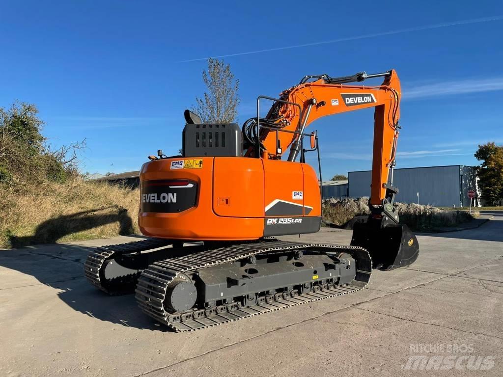 Doosan DX 235 LCR Pelle sur chenilles