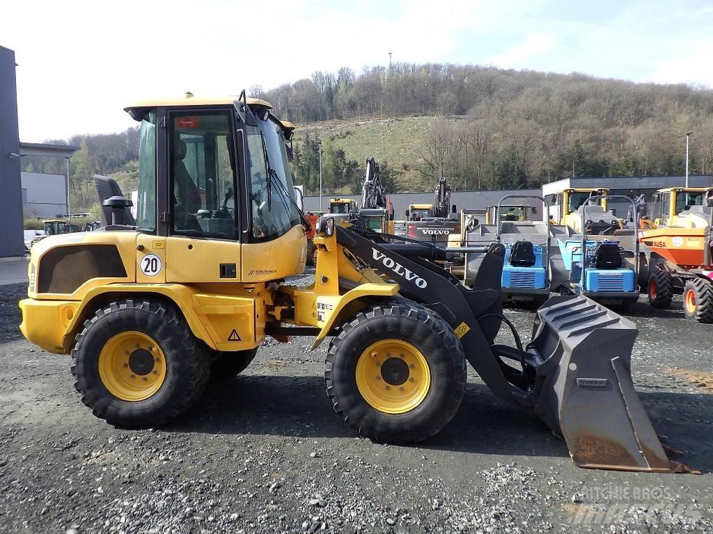 Volvo L 35 G Chargeuse sur pneus