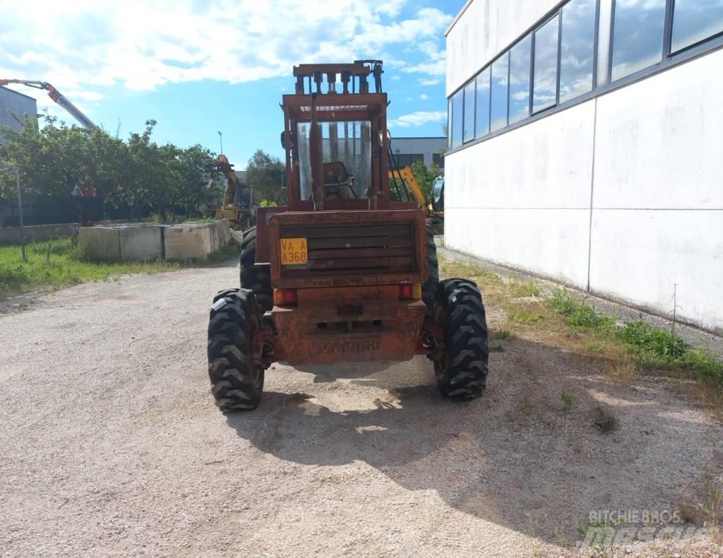 Manitou 4RM30G Chariots diesel