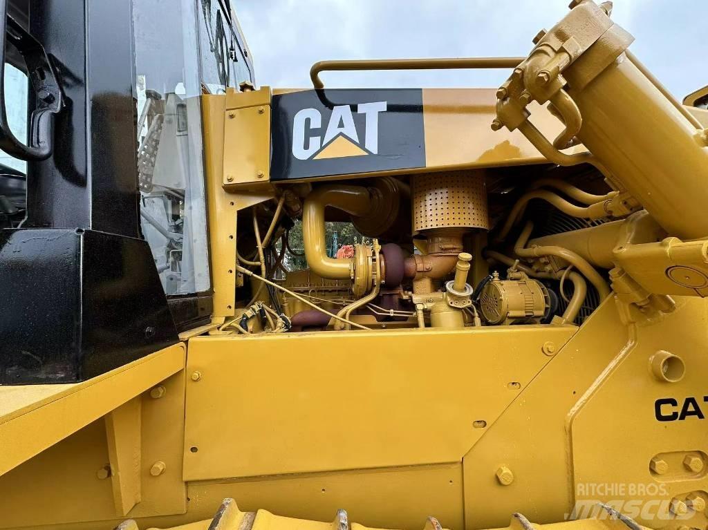 CAT D 7 G Bouteurs sur chenilles