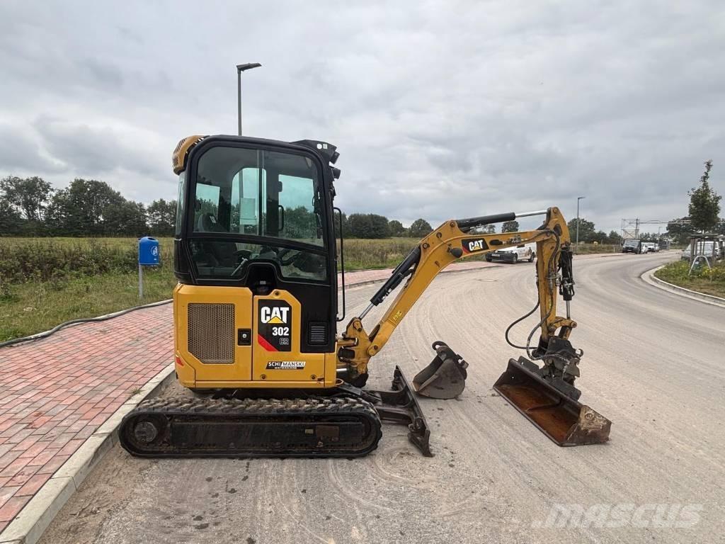 CAT 302 CR Mini pelle < 7t