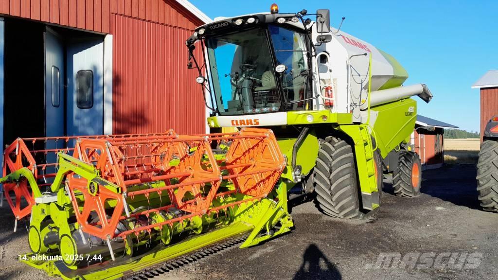 CLAAS Tucano 430 APS Moissonneuse batteuse