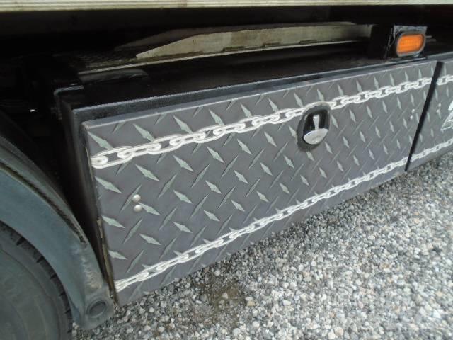 Sterling Bullet 5500 Camion dépannage